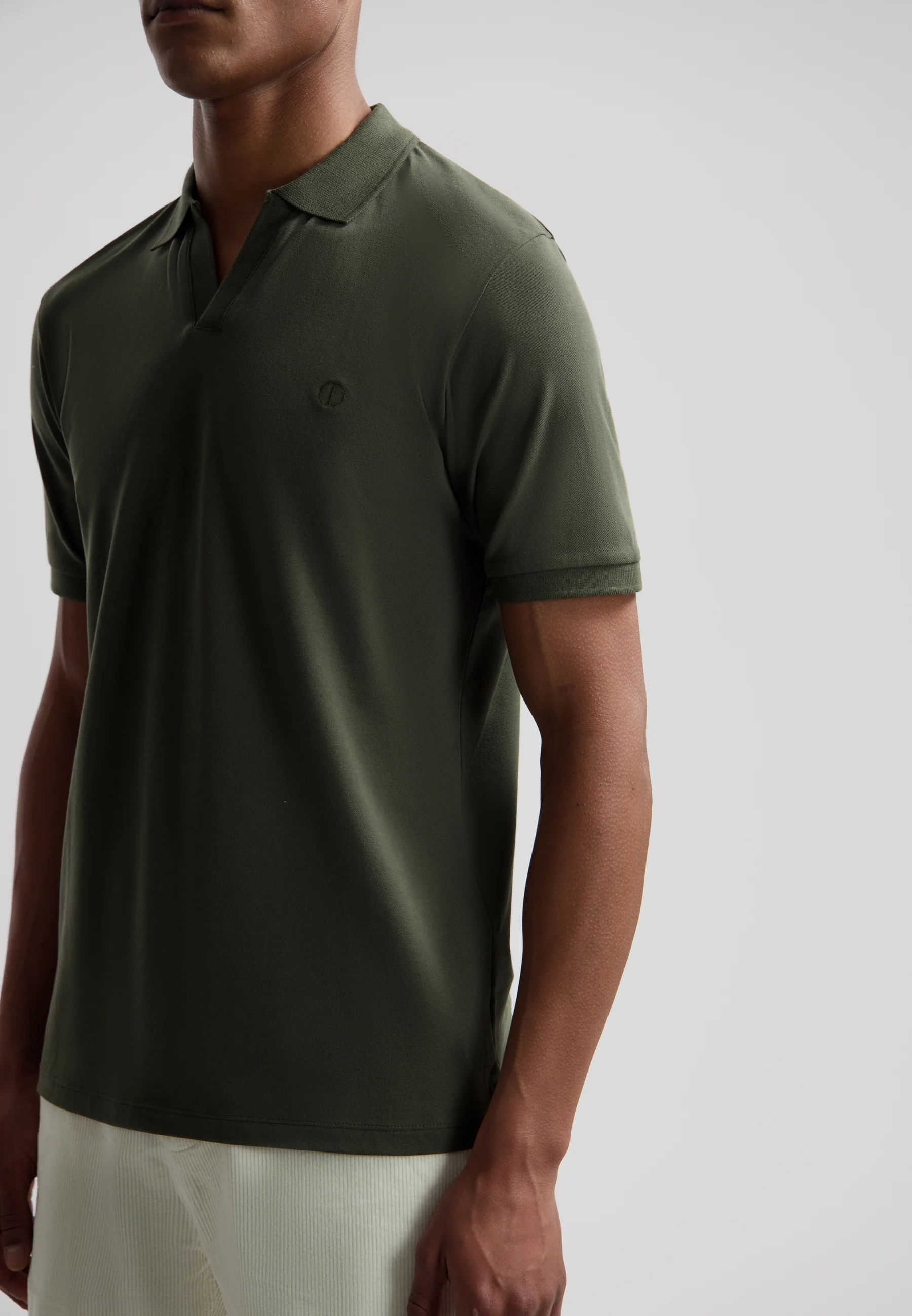 The Bowie V-Neck Polo - Image 22
