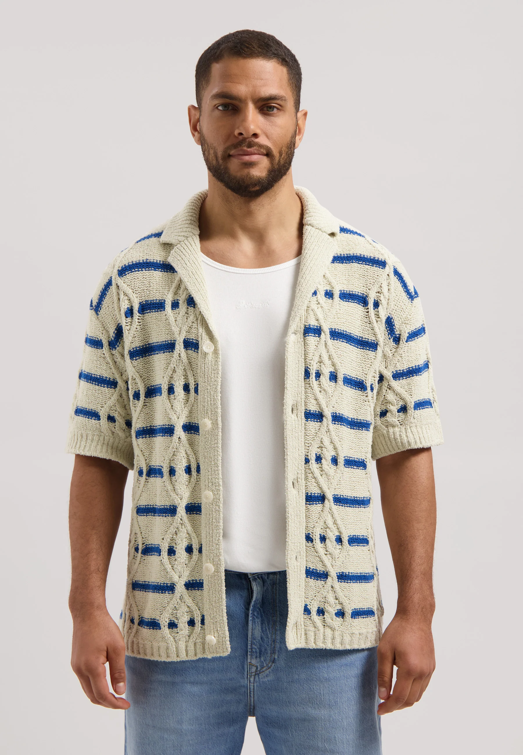 Asa Vest - Image 5