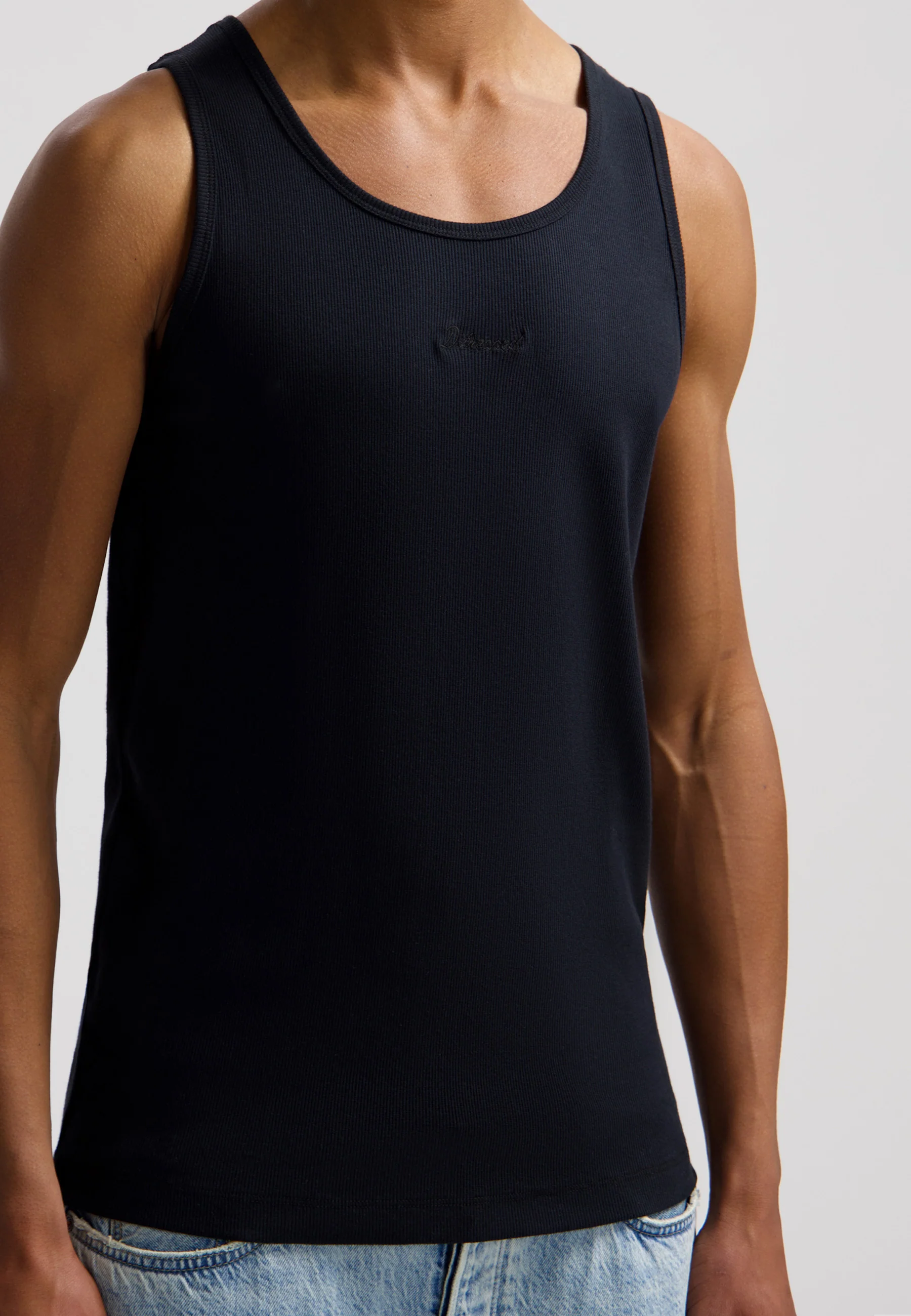 Kev Singlet - Image 7