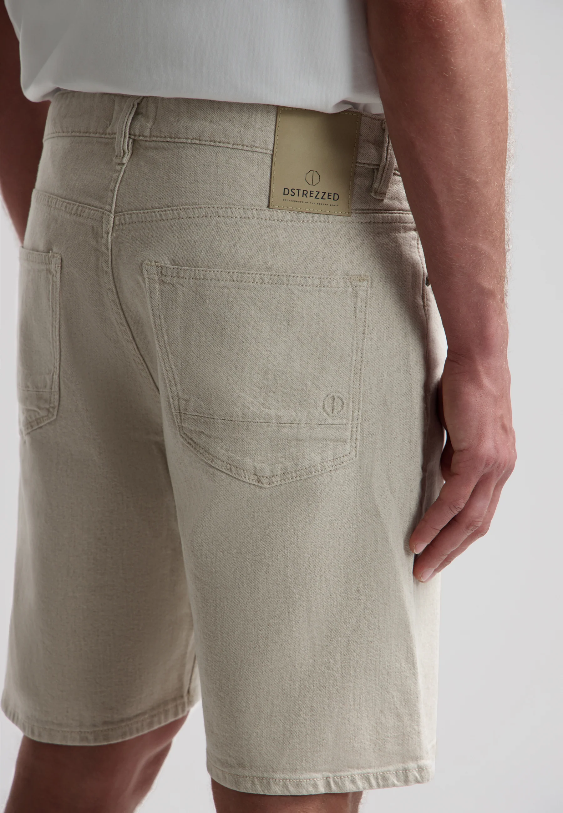 Logan 5 Pocket Shorts - Image 3