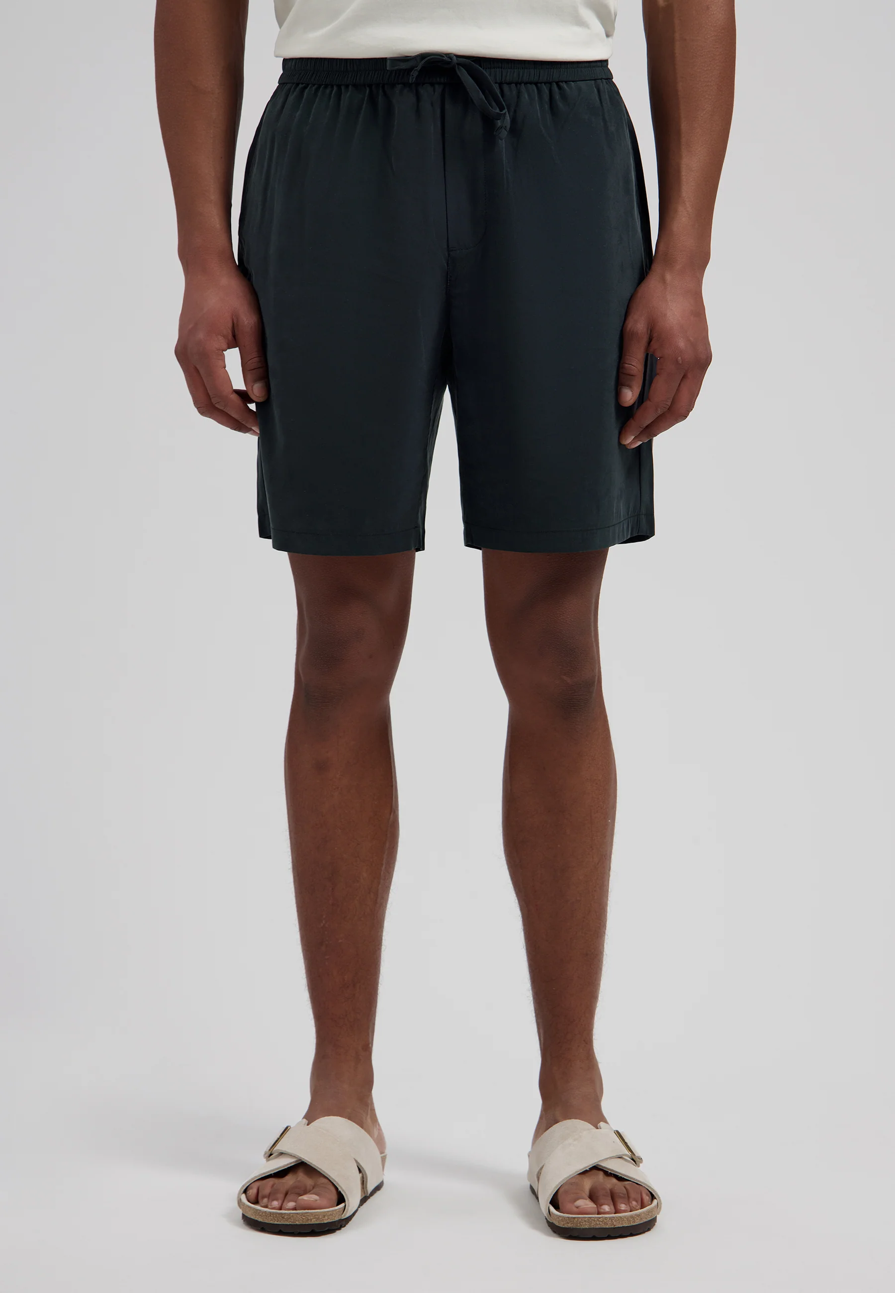 Logan Easy Shorts - Image 13