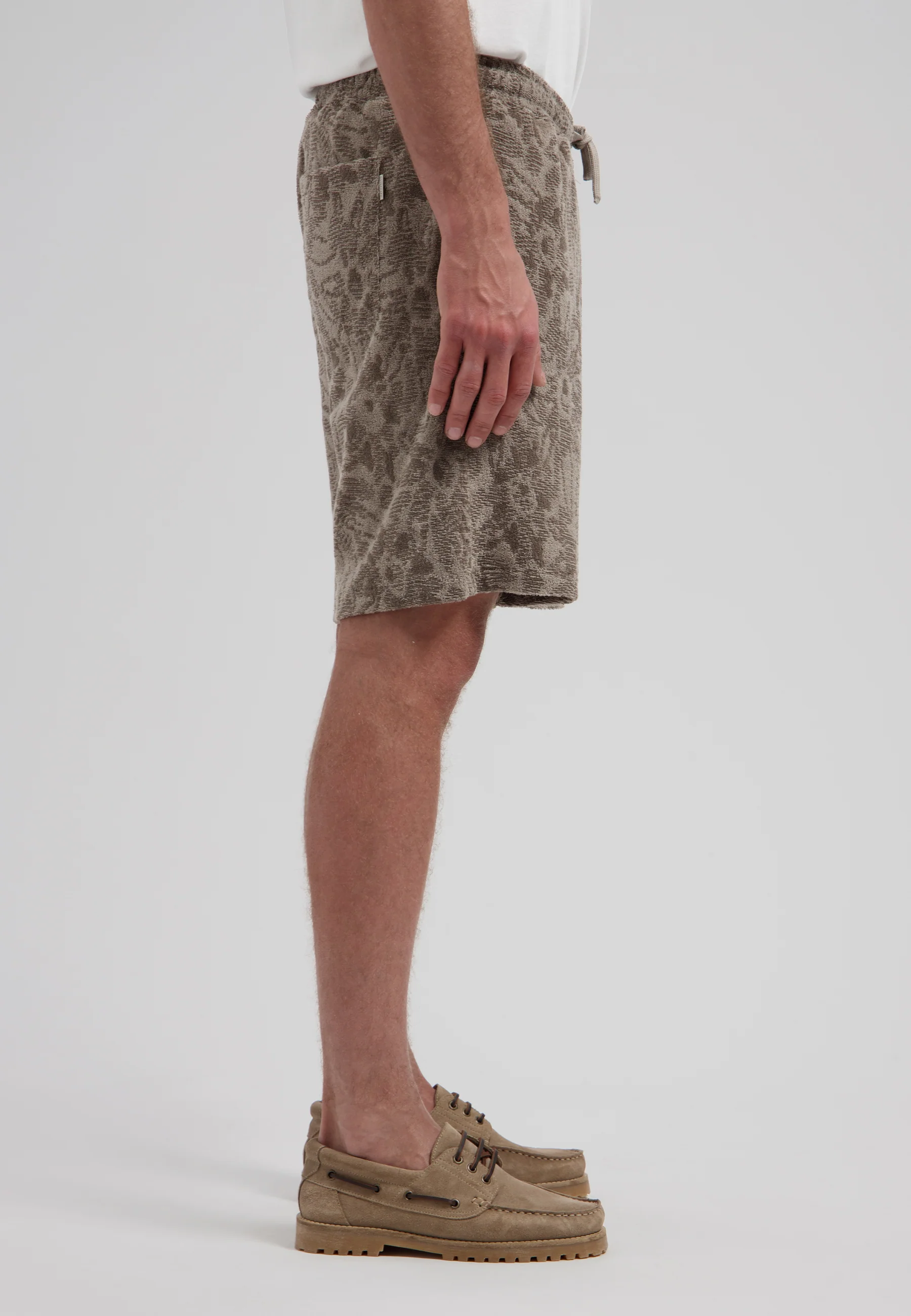 Logan Flower Jacquard Shorts - Image 5